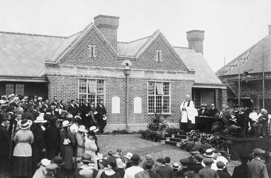 Crowds Gather For The Capel Memorial Cottages Dedication Ceremony On August 14th 1921